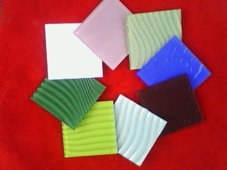 佛山市陶一色釉 水晶玻璃馬賽克顏料、玻璃釉料與高溫油墨的研發創新